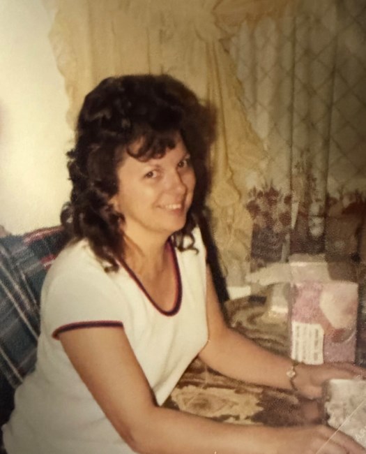 Obituary of Della M Adams