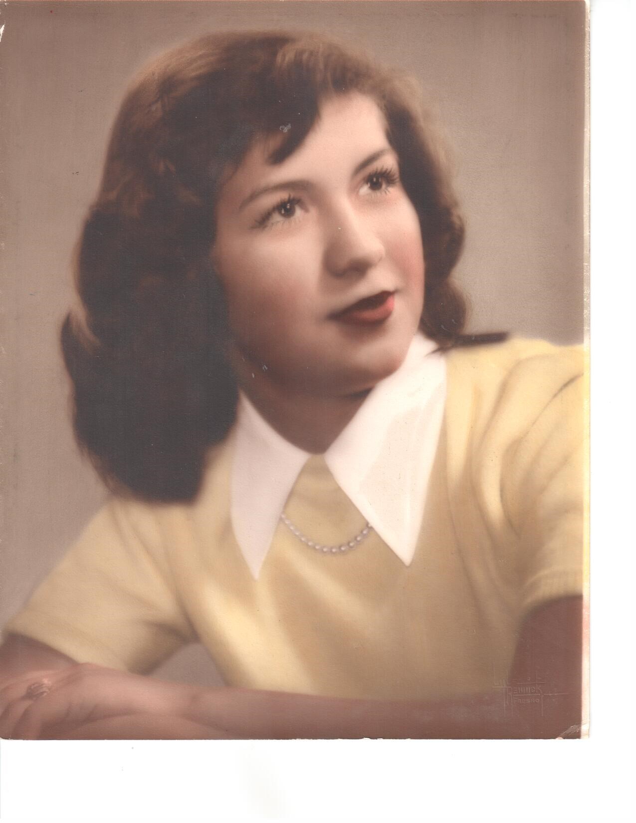 Obituary of Angelita Miramontes Olais