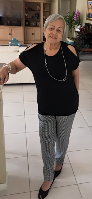 Obituary of Petra Ovidia Arroyo Urrutia