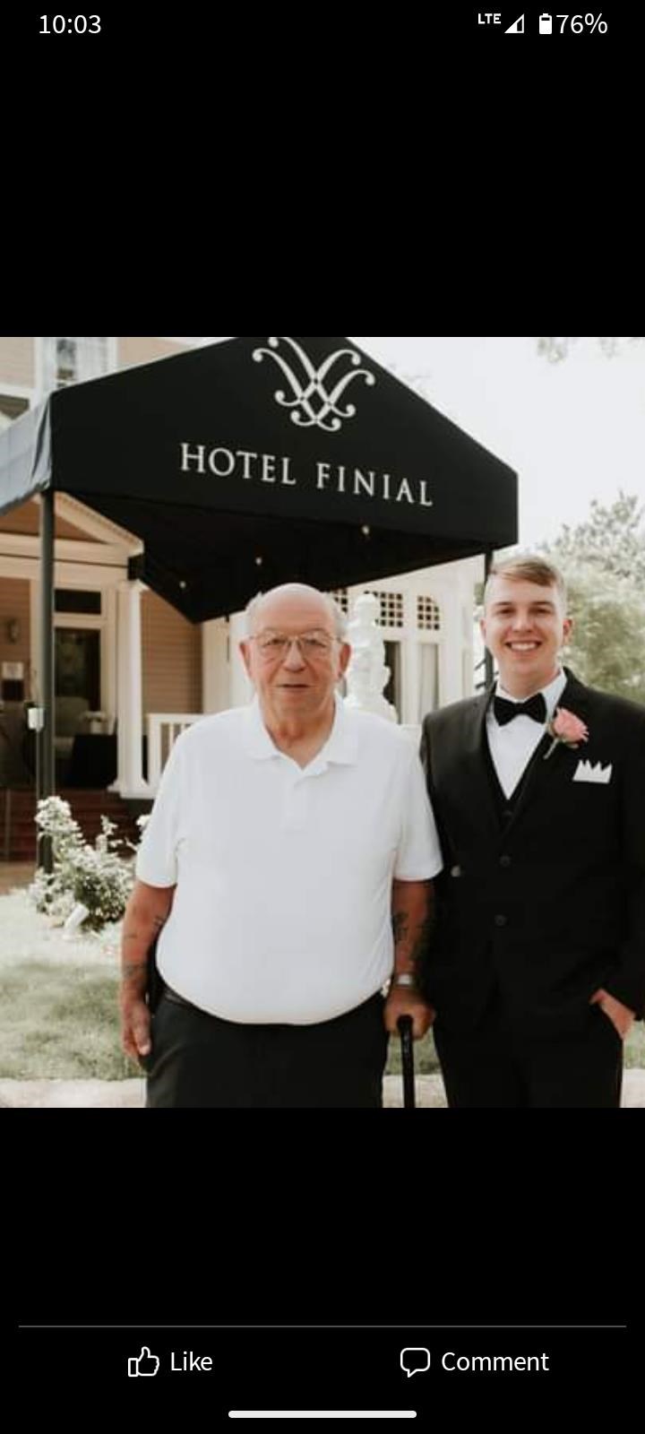 Obituary of Carl Waymon Lindsey