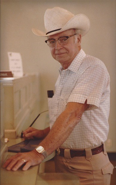 Obituary of Mr. Ivan Rupert Packard Jr.