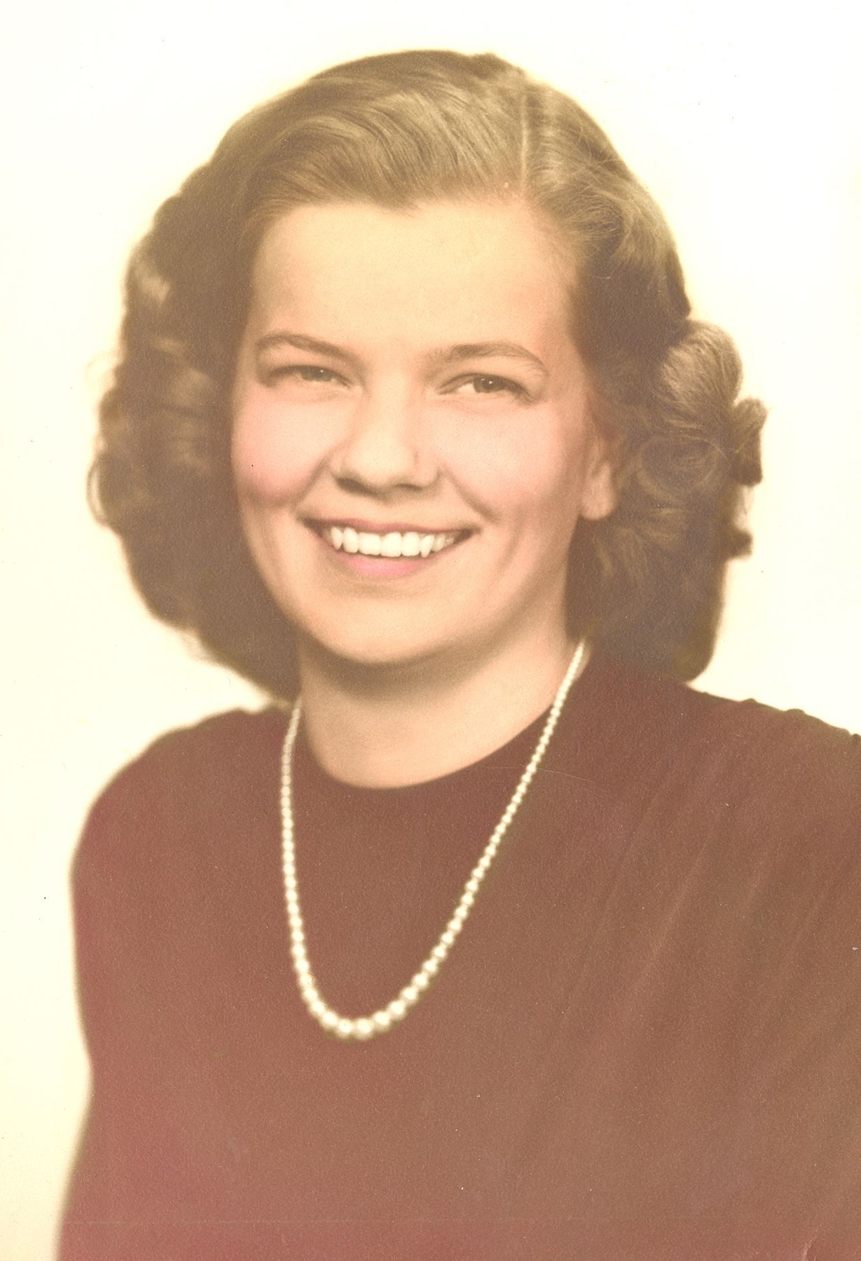 Obituary of Marian June Almond