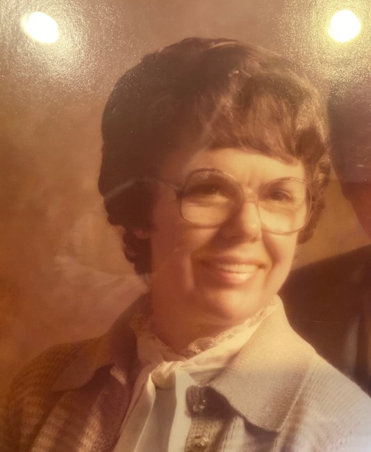 Obituary of Helen Ruth Roraback
