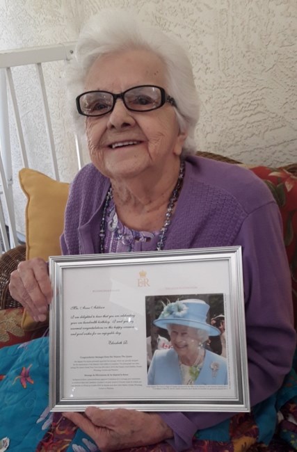 Avis de décès de Annie Evelyn Addison