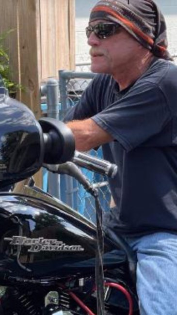 Obituary of Walter Sherwood Thomas