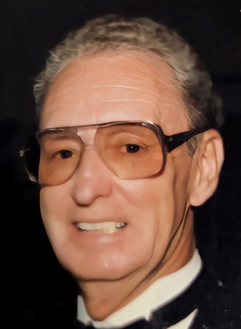 Obituary of Wallace Kendall Toy