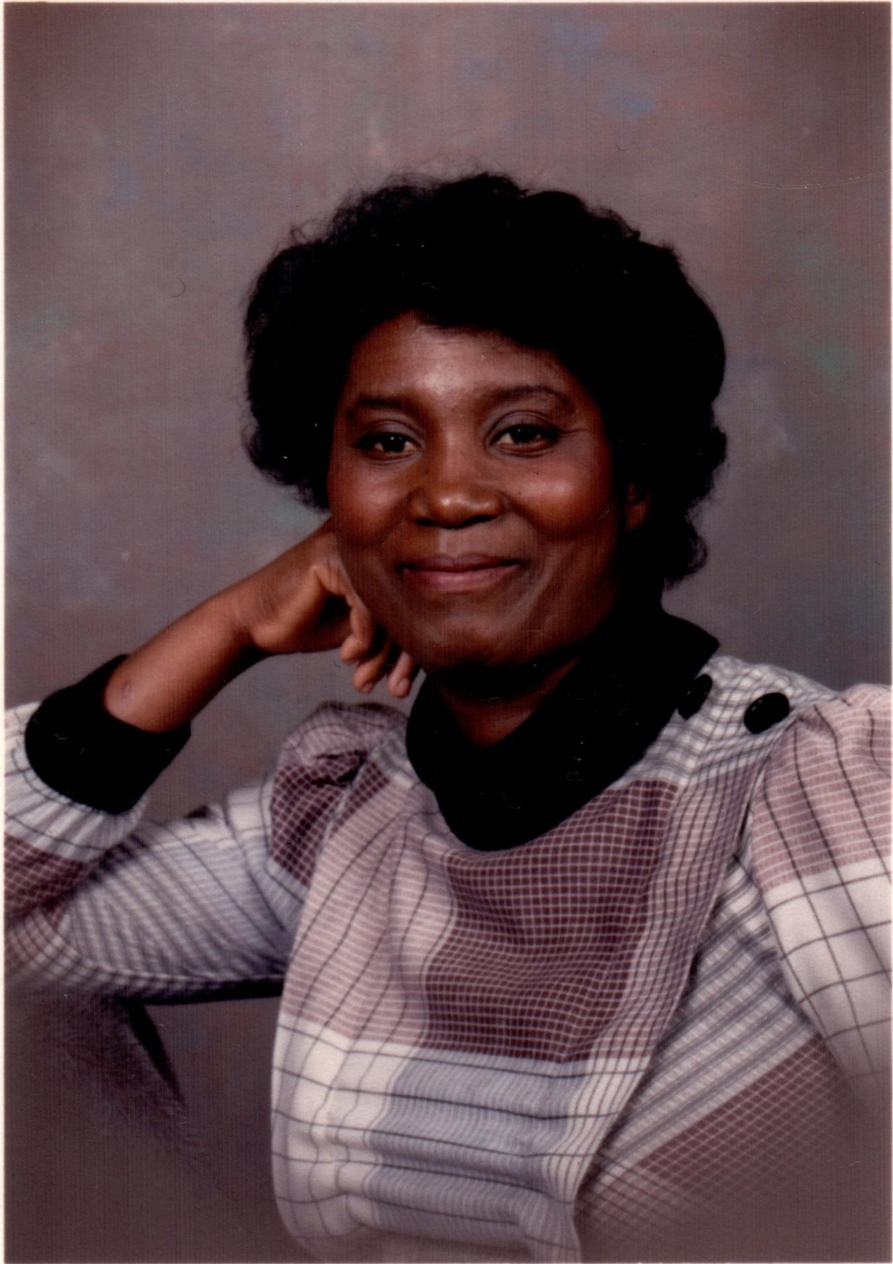 Obituary of Fasilia N. Moise