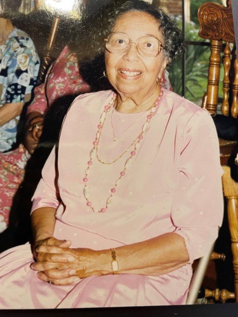 Obituario de Dorothy G Jones