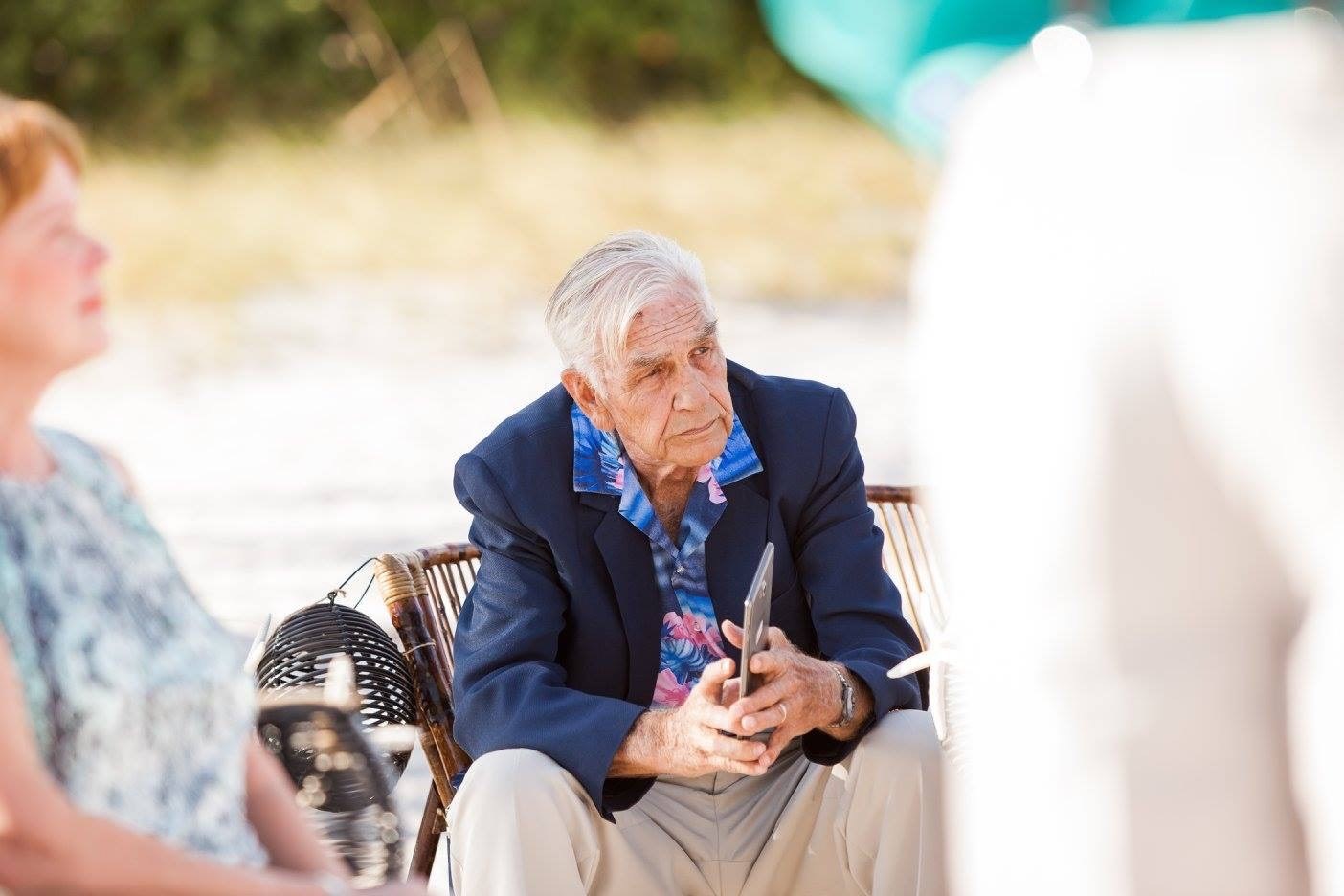 Obituary of Paul E. Hirsch