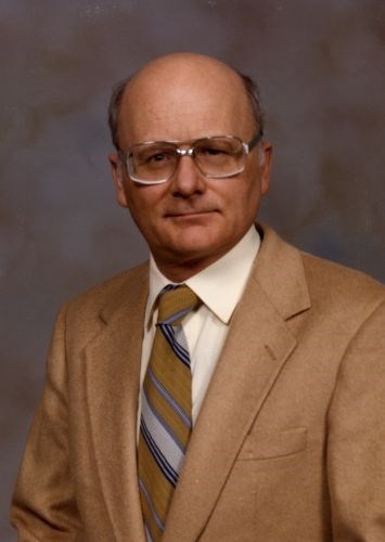 Obituary of Robert B. Sunderland