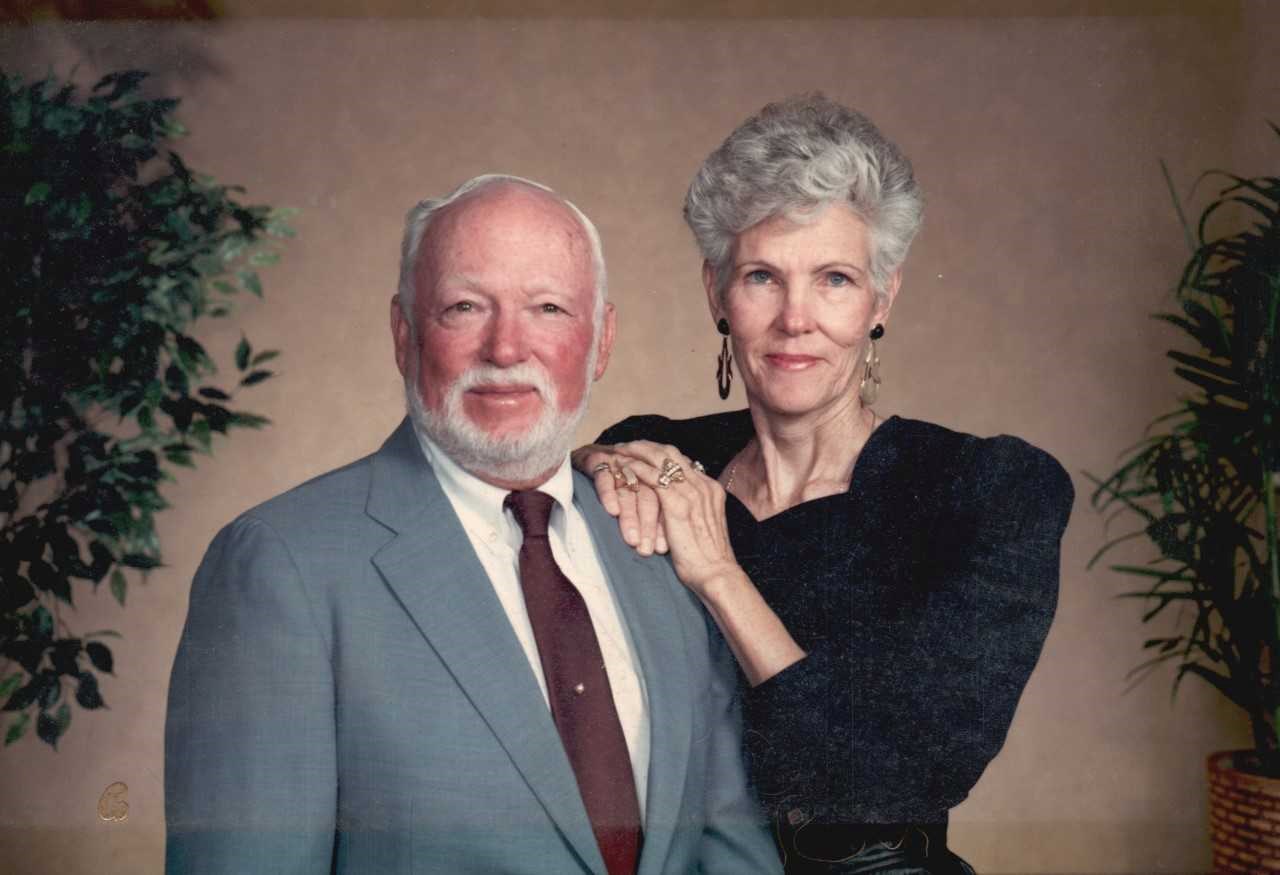 Obituary of Lee Moore