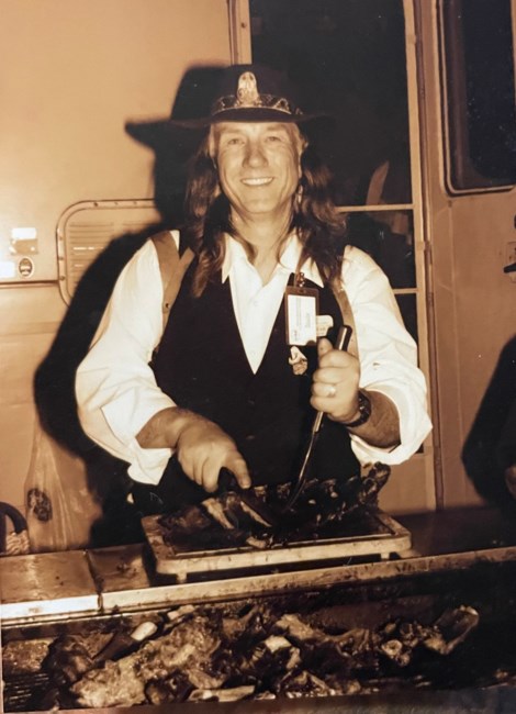 Obituary of Van Roy Troxell