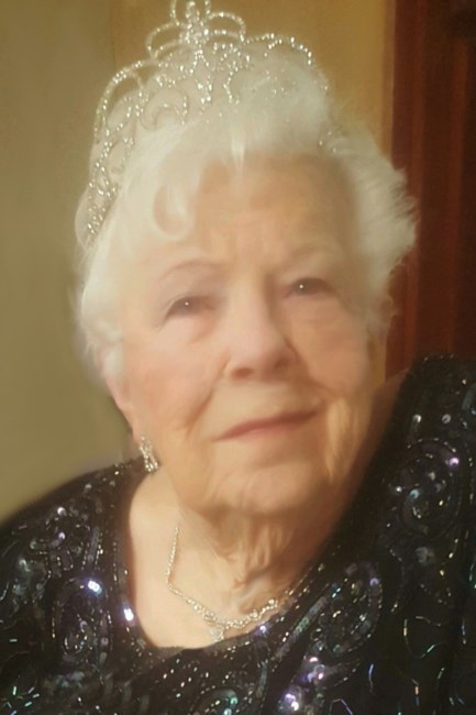 Obituary of Joyce Beatrice Henry