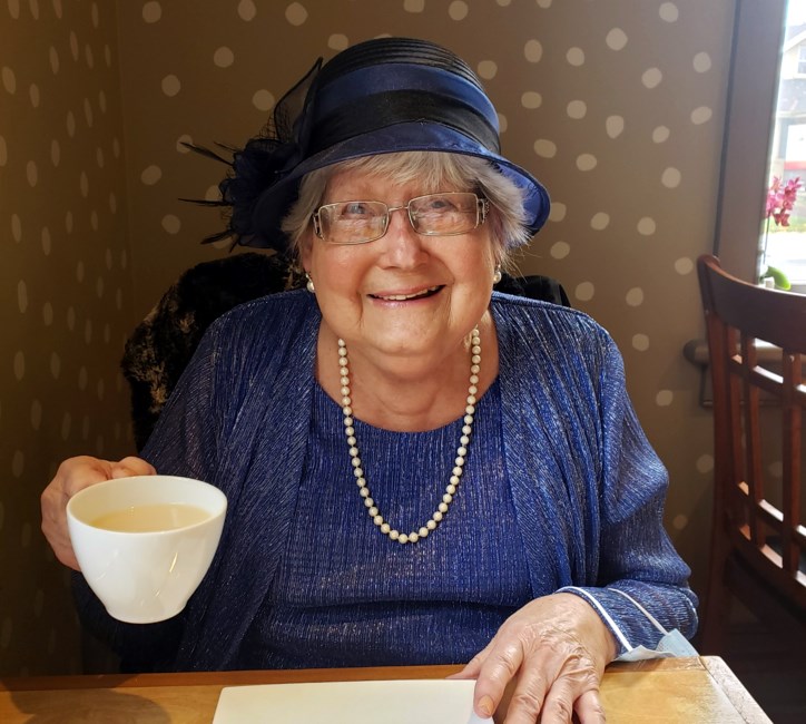 Obituary of Doris Alice Margaret Schatz