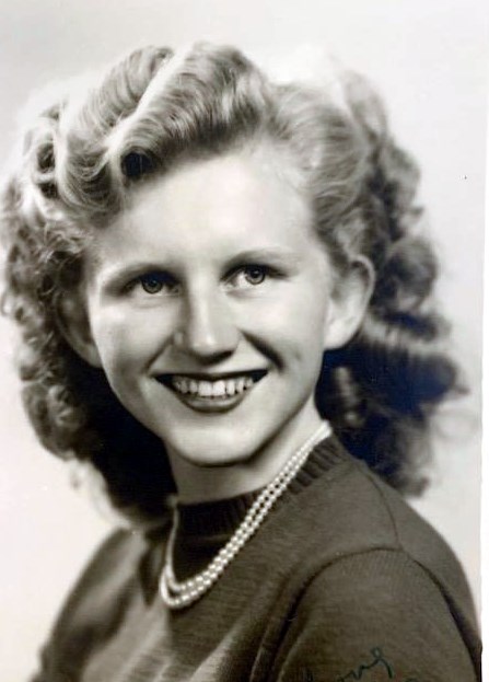 Obituary of Carol Helen Bell