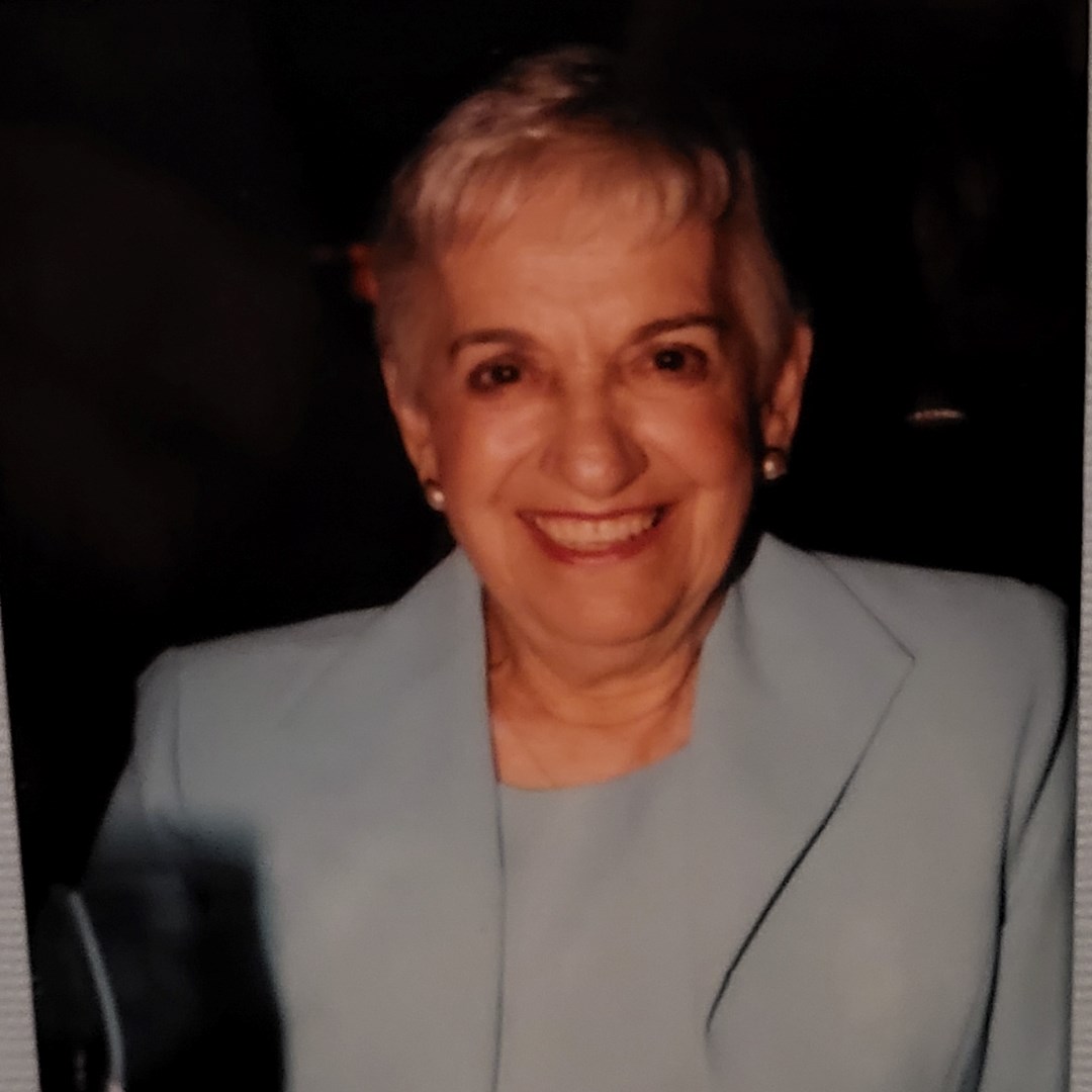 Obituary of Louise M. Fernandez