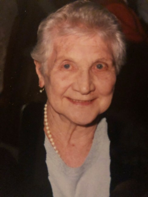 Obituary of Betty Mainstone