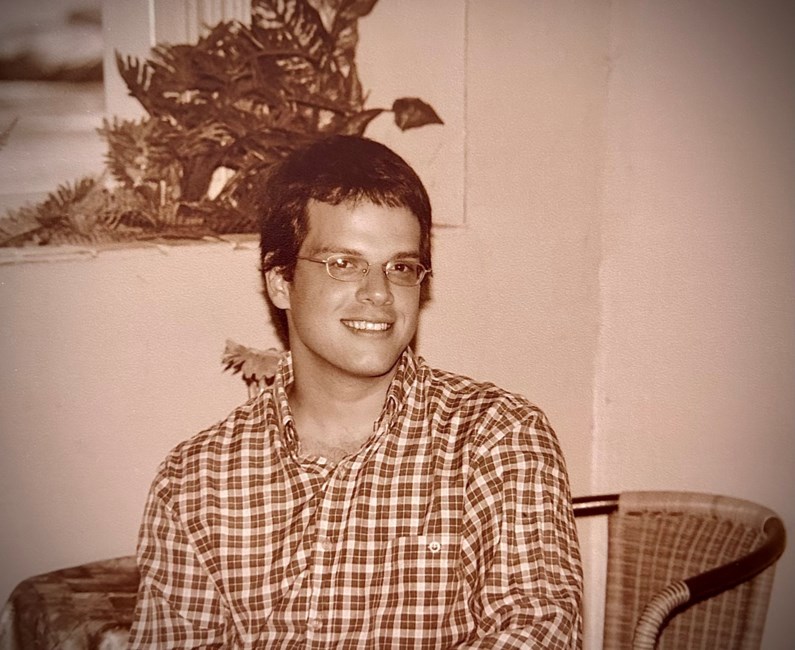 Obituario de Alejandro García Benítez