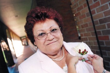 Obituary of Rosalinda Valdes