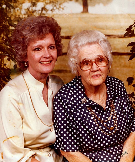 Obituary of Ouida B. Houdek