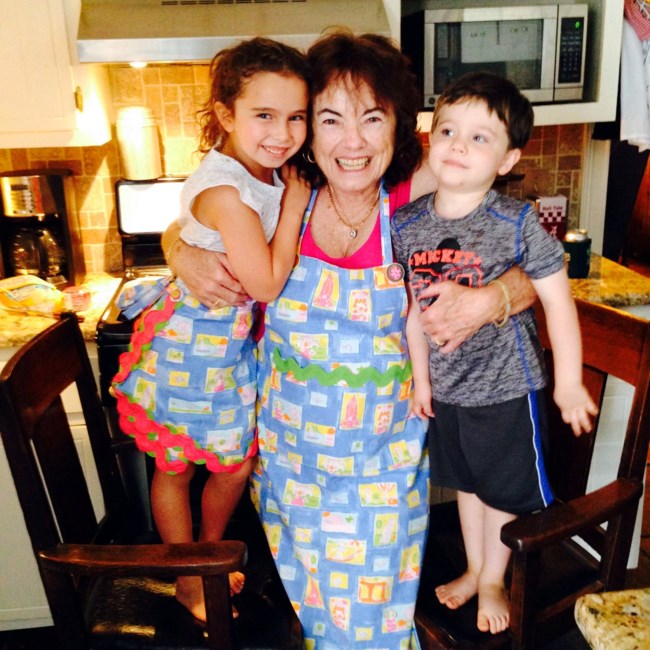 Obituario de Ann "Mickie" Mitchell West