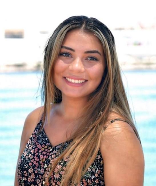 Obituary of Andrea Gonzalez