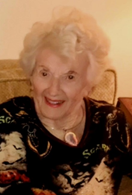Obituary of Dolores Laurisa Simon