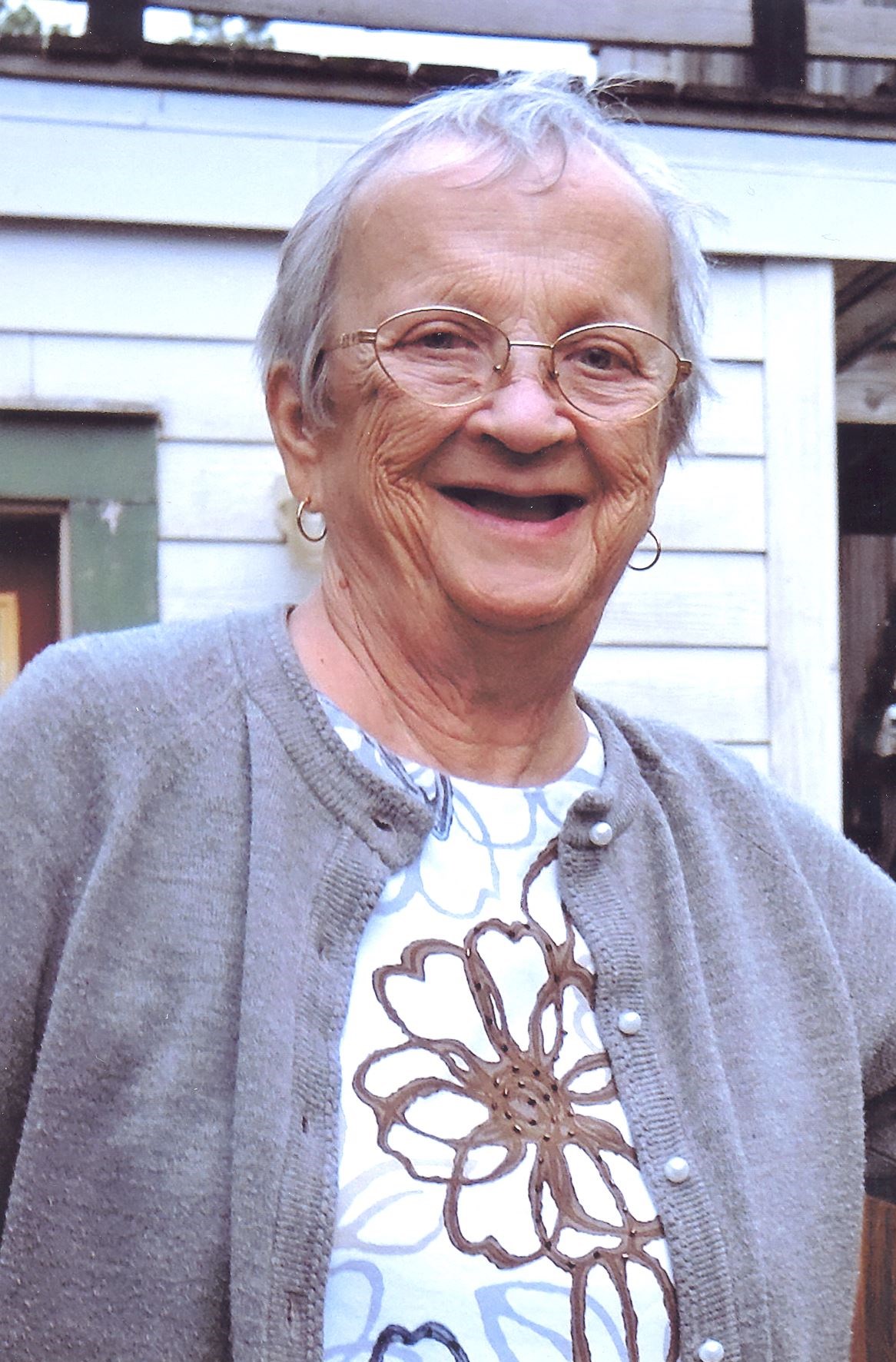 Obituary of Mary Betty "Betty" Pearson