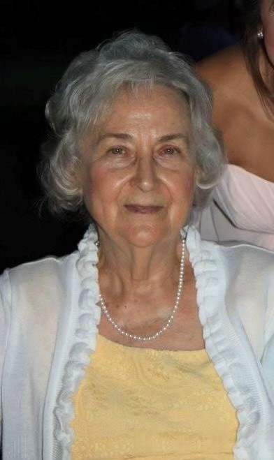 Obituary of Ruth Mathews Watts
