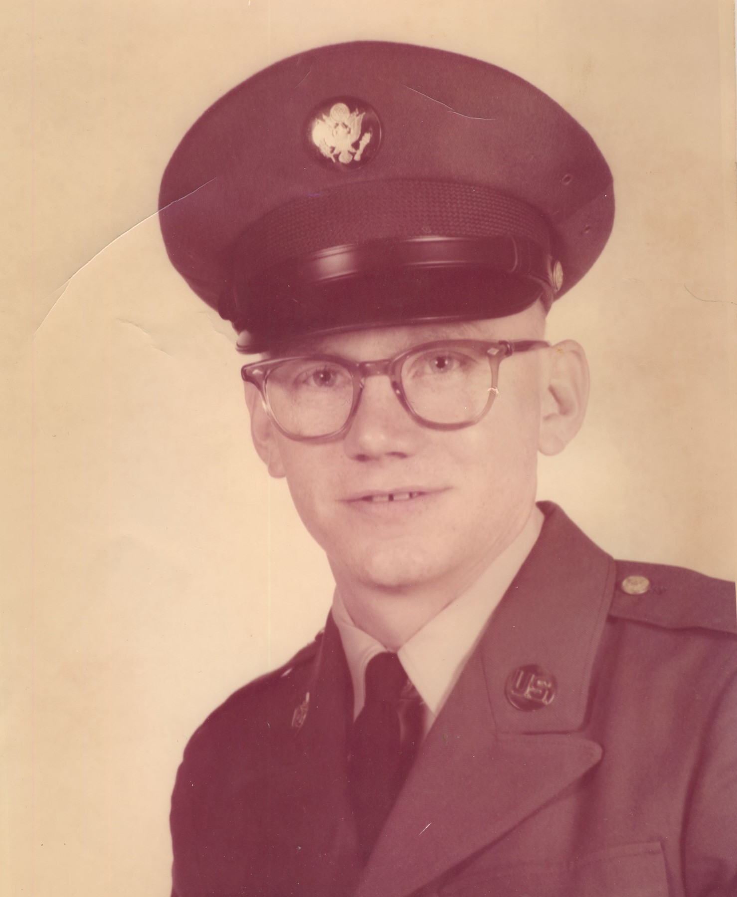 Obituary of Robert E Armstrong