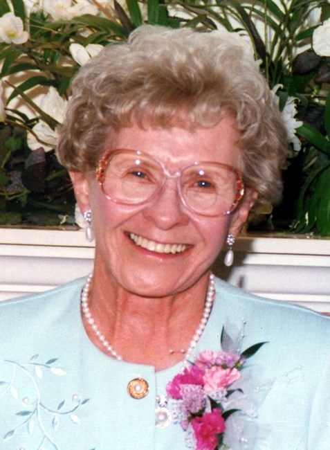 Obituary of Helen M. Carmichael