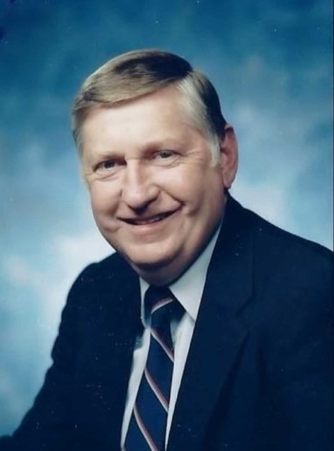 Obituary of Donald Harvey Hills