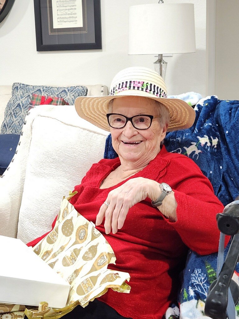 Obituary of Mary Ella Charney