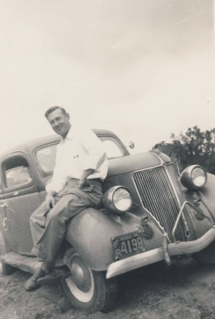 Obituary of Joe E. Havlik