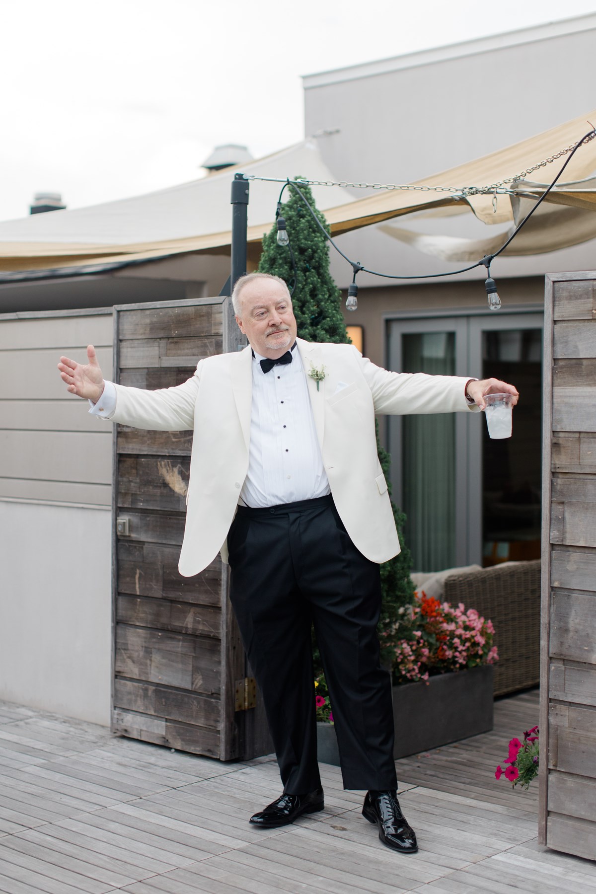 Avis de décès de Christopher J. Carey