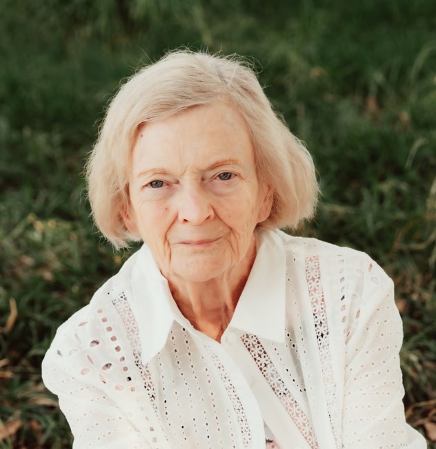 Obituary of Elaine Wehrlin Chatelain