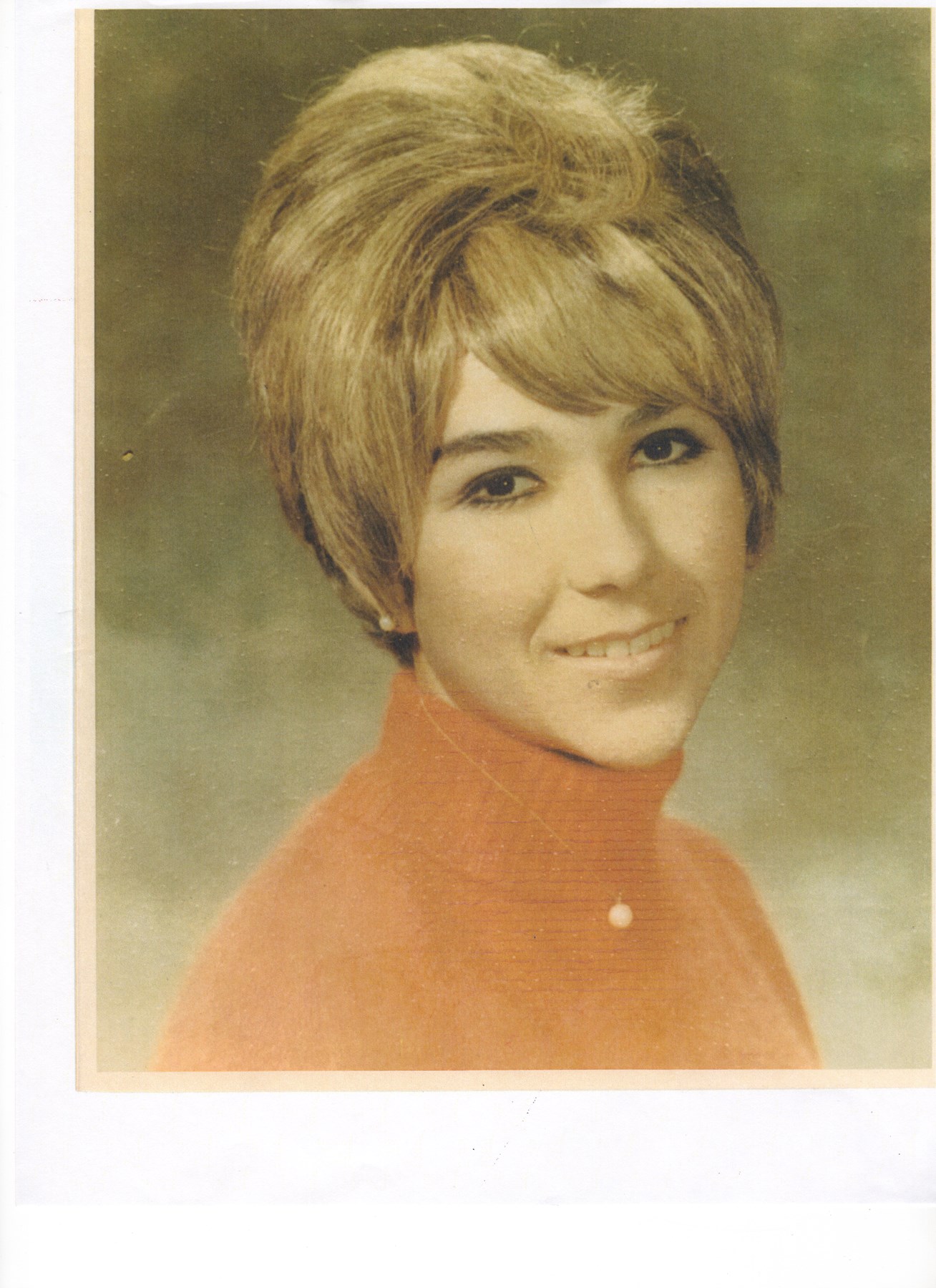 Obituary of Leticia Benavides