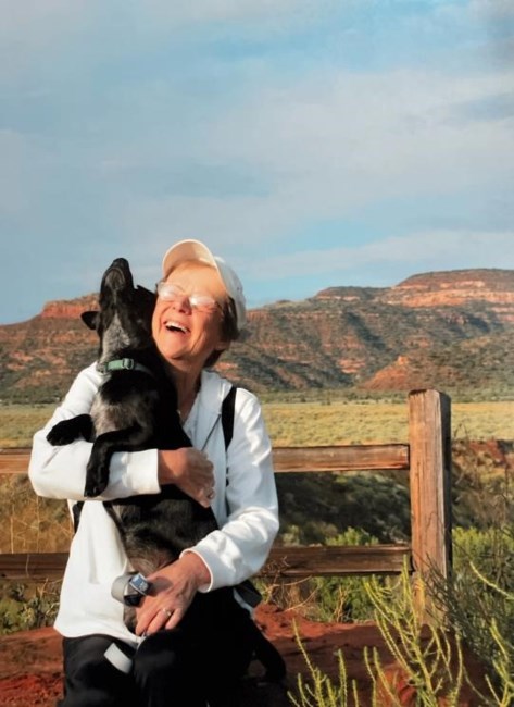 Obituary of Charlea Marie Pfaender