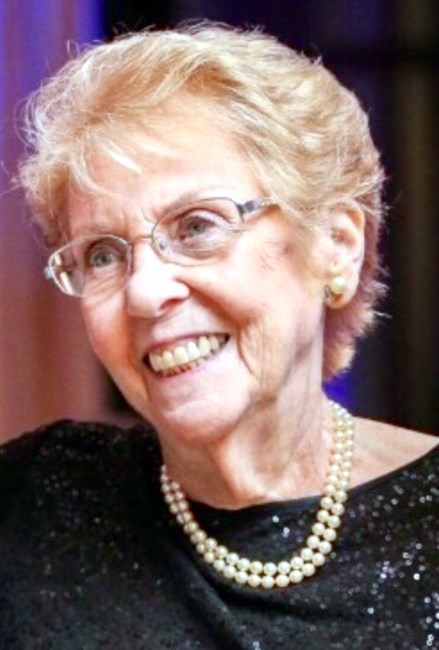 Obituario de Rosebud Cynthia Levy