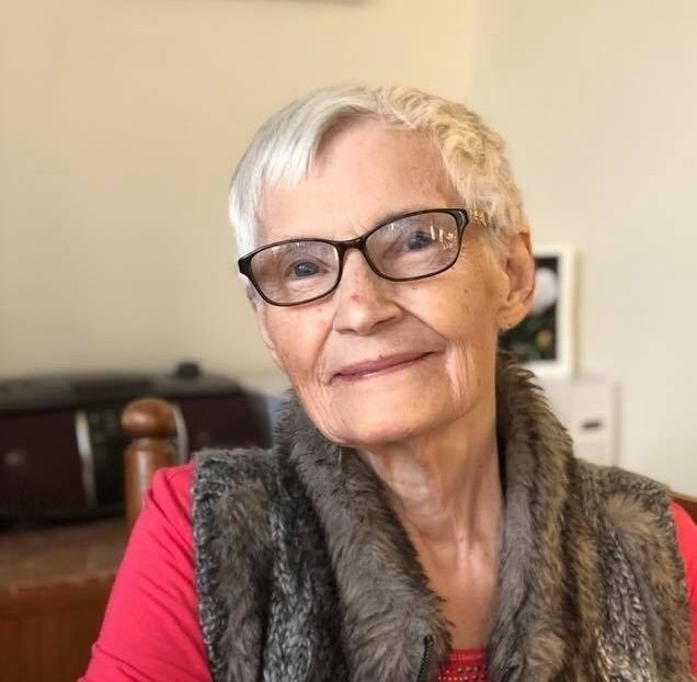 Obituary of Gisela Berta Baumgartner Molyneux