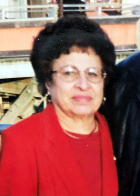 Obituary of Olive Olivia Lara