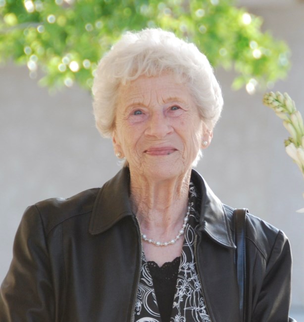 Obituary of Norah Isabella New
