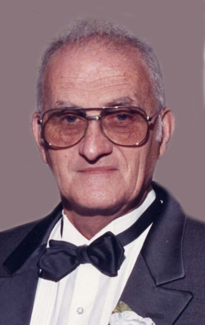 Obituario de Theo C. Goans