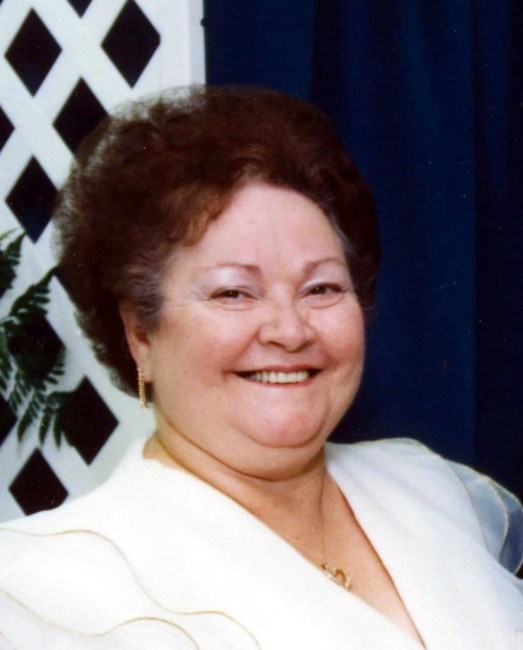 Obituary of Joyce Lee Farr Lombas