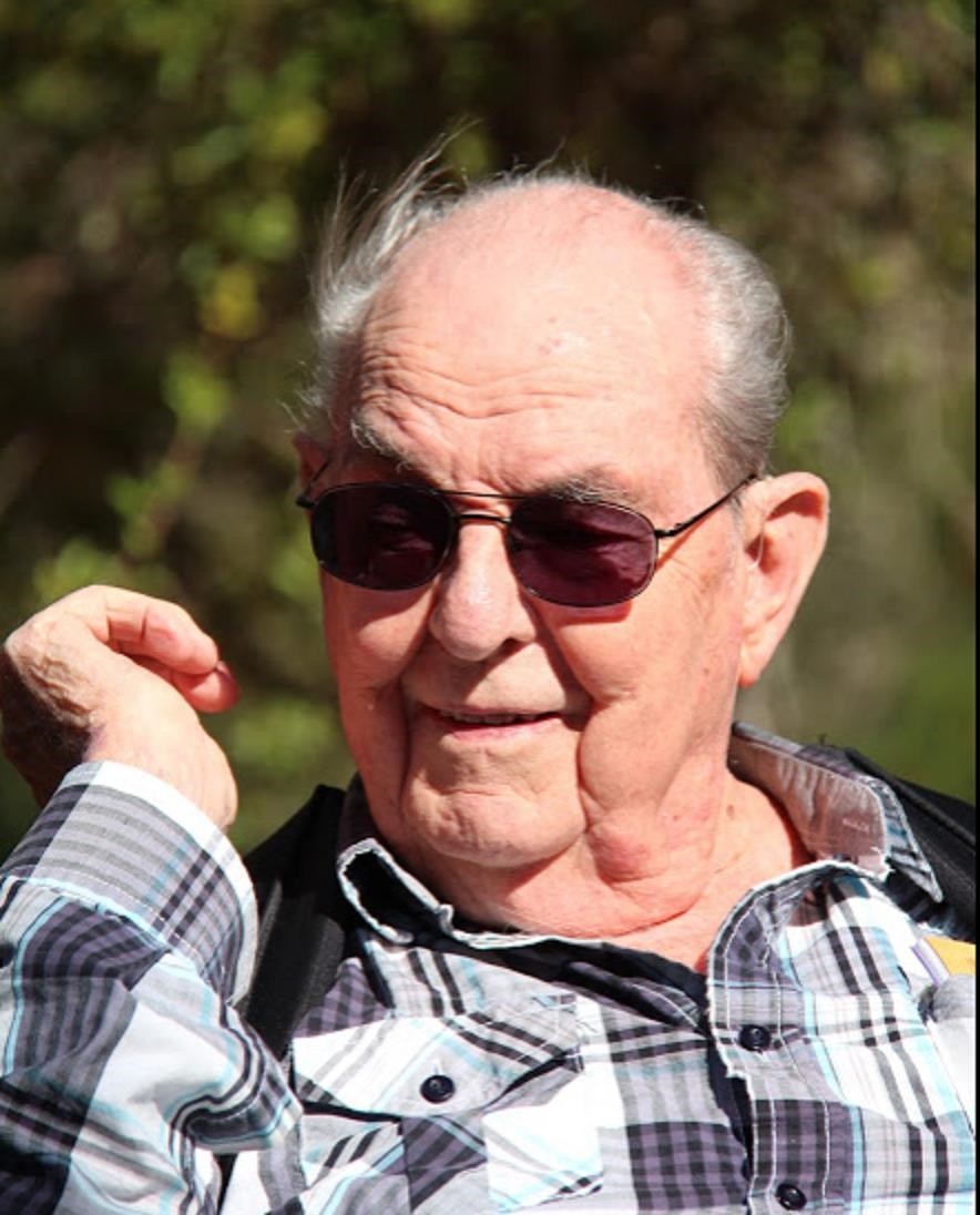 Obituary of Roland L. Houtz