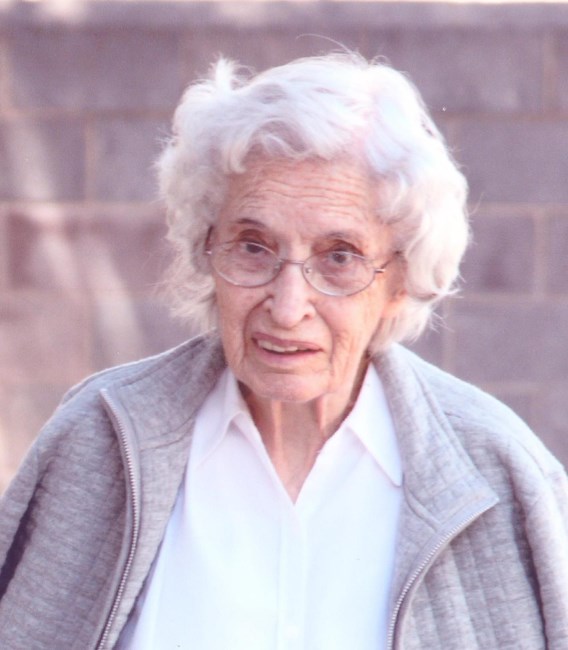 Obituary of Esther Escajeda Garza