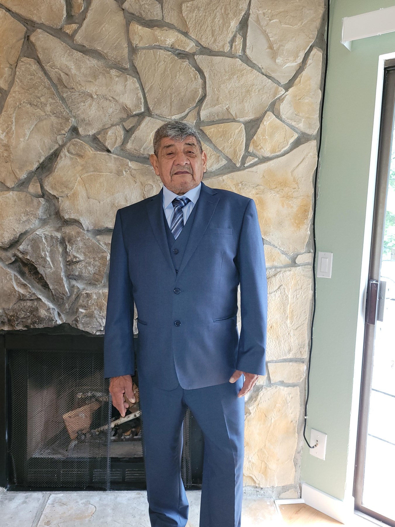 Obituary of Manuel Ernesto Vasquez