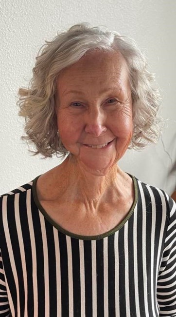 Obituary of Lois Sanford Crowder