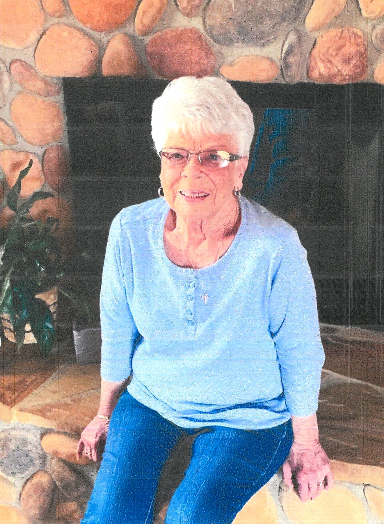 Heaton Bowman Smith Sidenfaden Obituaries - 57ogt40