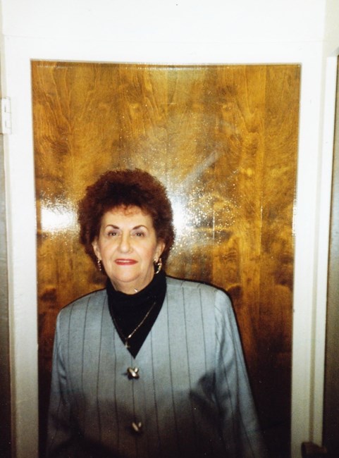 Obituary of Edith Joan Connolly